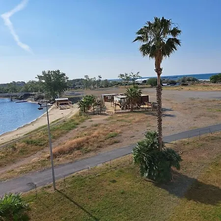 Amoureva B35, T2 Vue Mer, Parking, Piscine, Clim *